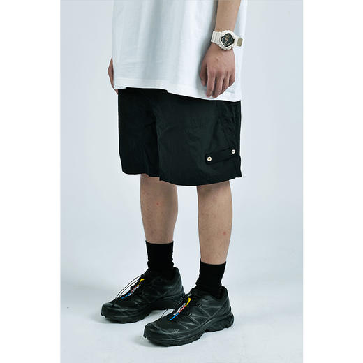 MANUFACTURE BY ATTEMPT 松紧腰腰带尼龙短裤 商品图3