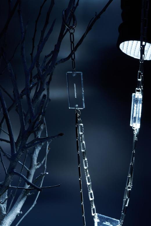 TERRAINCOGNITA新款手工水晶立体浮雕可拆卸项链透明浮空字母裤链 商品图1