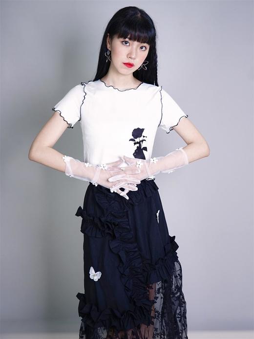 fragileheart修身短袖白t恤 玫瑰印花BM风针织百搭薄款内搭上衣潮 商品图1