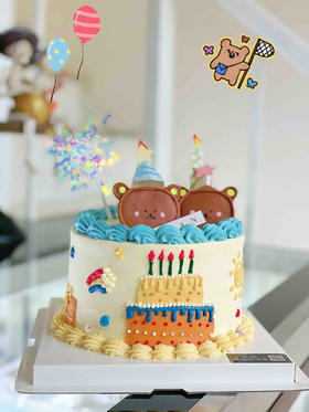 奶油霜手绘布朗熊蛋糕，请提前两天预定，可预订其他颜色