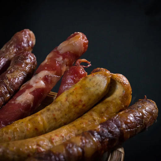 耕品哥|云南普洱传统手工黑猪腊肠(原味、麻辣、甜味) 商品图5