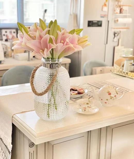 铁炮百合【我要傍近你，方不至于难过】简小姐精选 新品A 级铁炮百合-粉/白铁炮 2件包邮 下单72小时发货 商品图1