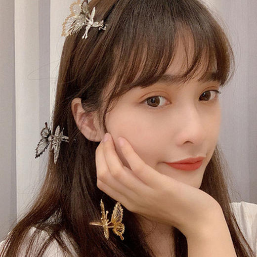 限时买一送一！【超好看，自带仙气的发夹】会动的蝴蝶发夹，巨百搭！超仙少女刘海夹，怎么夹都好看，ins网红爆款发卡发饰发圈 商品图0