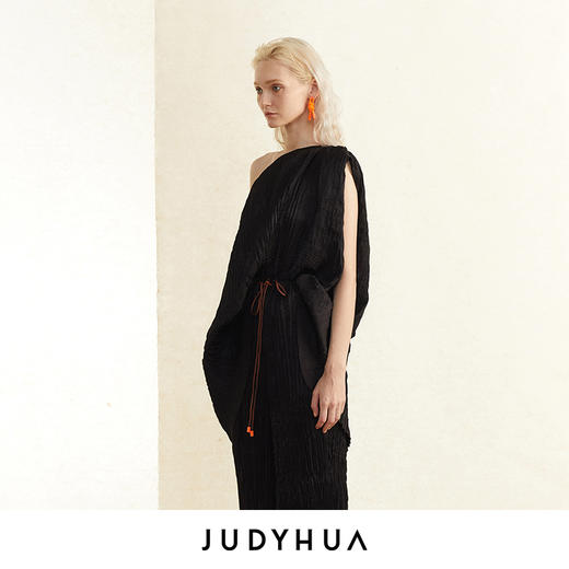 JUDYHUA 一字领皱褶上衣 商品图1