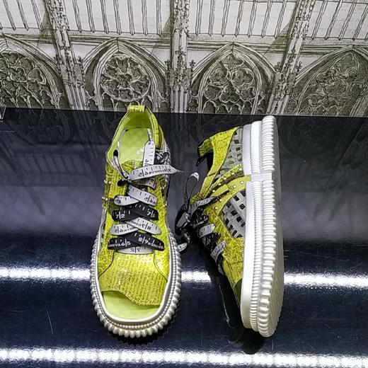 LFGJ 4828 设计师款P C材质凉鞋(鞋款有色差，鞋底有磨损，介意勿拍) 商品图8