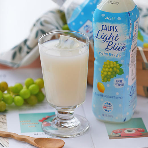 日本 Calpis可尔必思柠檬白葡萄味乳酸菌限定果汁饮料 500ml(057241) 商品图1