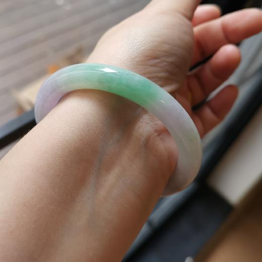 性价比很高的淡春彩镯 商品图2