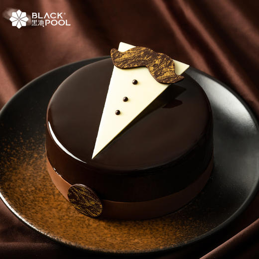 【绅士】巧克力绅士外衣，轻熔入口，内藏香浓榛子醇厚口感  巧克力蛋糕 商品图0