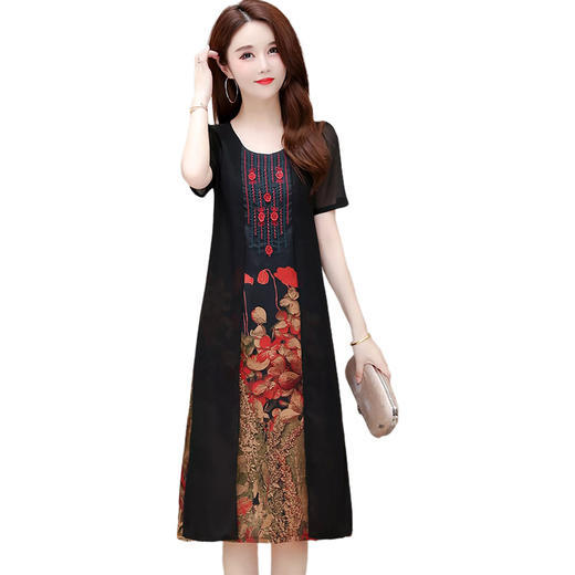 YWE-LTT2021A52夏装新款气质修身短袖印花连衣裙 商品图4