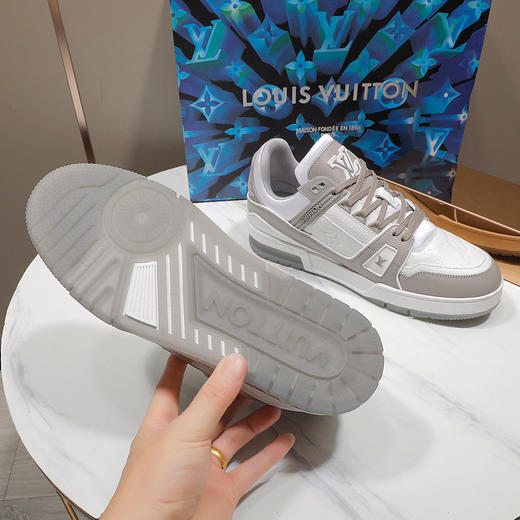 LV Trainer 最新配色运动鞋 商品图3