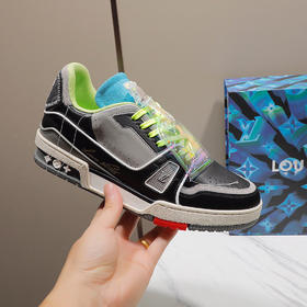 LV Trainer 最新配色运动鞋