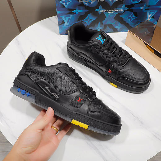 LV Trainer 最新配色运动鞋 商品图8
