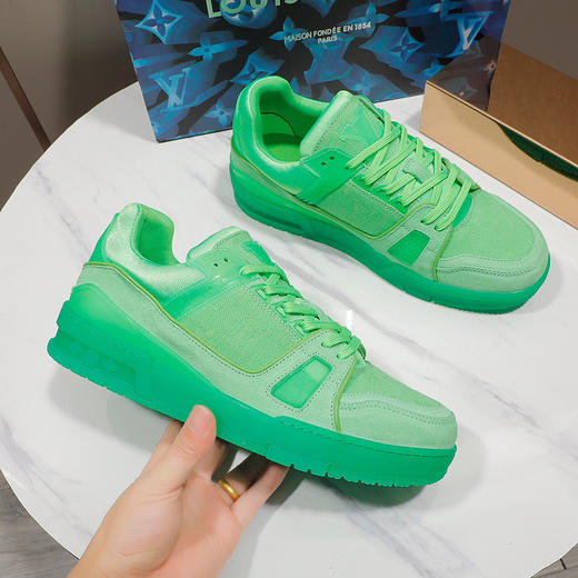 LV Trainer 最新配色运动鞋 商品图8