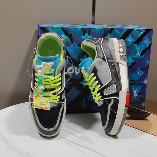 LV Trainer 最新配色运动鞋 商品图2
