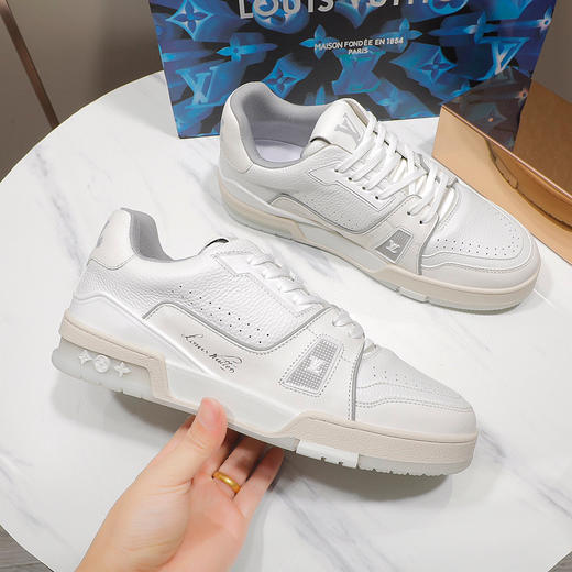 LV Trainer 最新配色运动鞋 商品图8