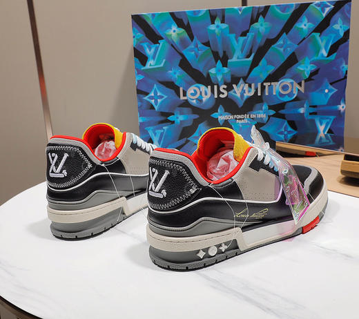 LV Trainer 最新配色运动鞋 商品图6