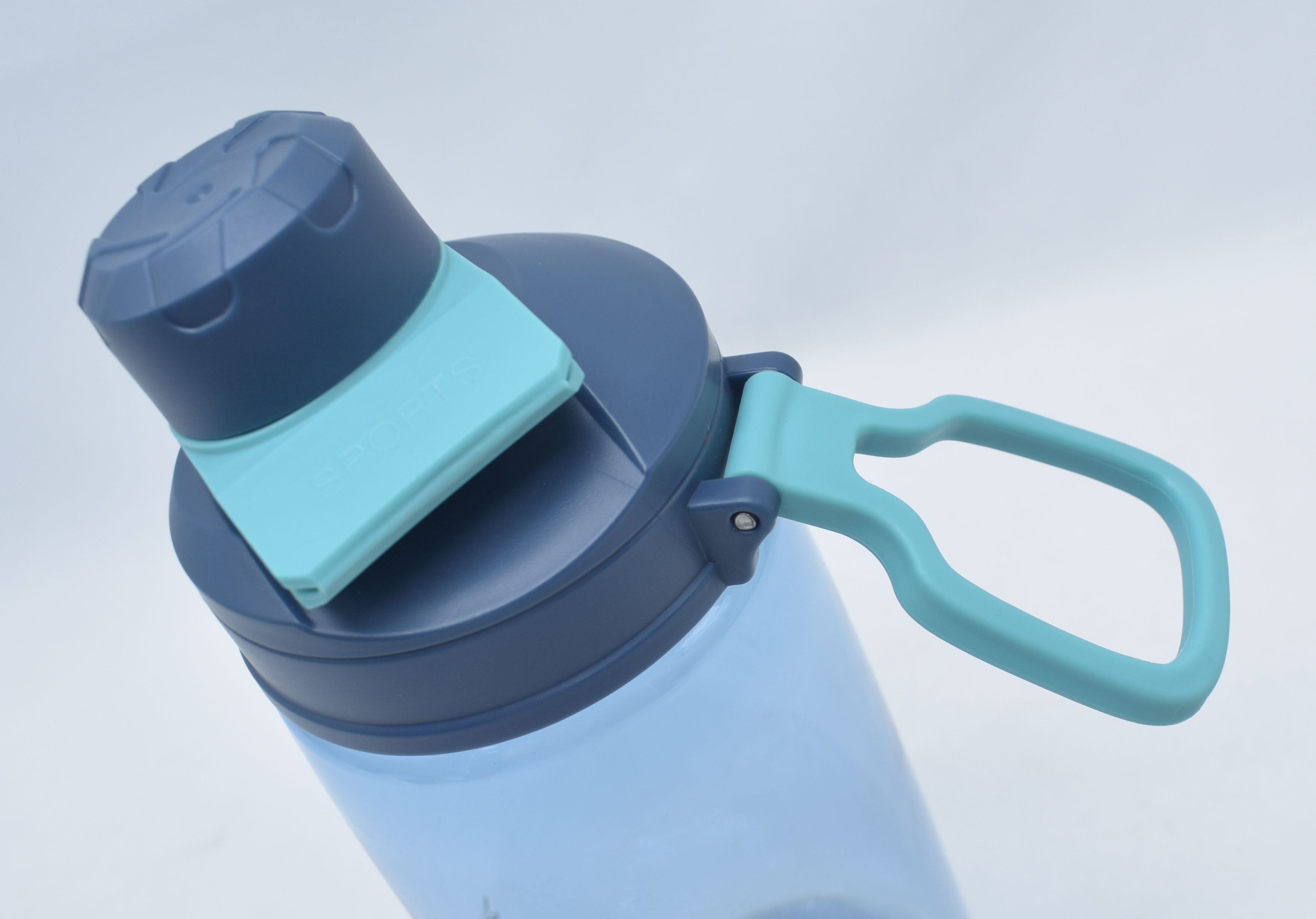 尚泰sm-6772侧盖运动杯