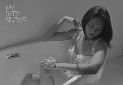 Nancy同款银色 | Tachyon塔齐扬Mini V 吊坠 商品图2