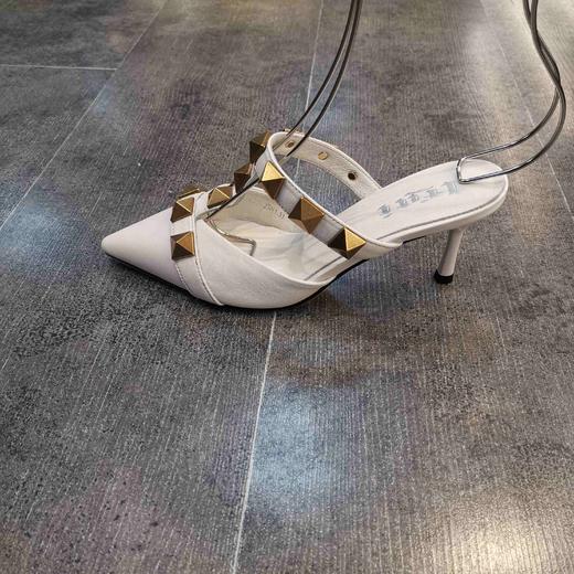 lfgj jeans BJ608 性感魅惑羊皮包头铆钉半拖时尚高跟拖鞋 商品图1