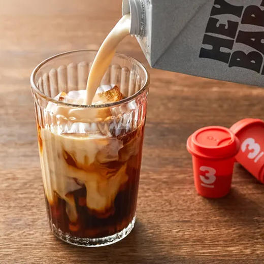 OATLY噢麦力燕麦奶咖啡大师三顿半冷萃咖啡拿铁联名礼盒 商品图4