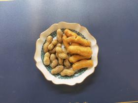 消费饮品即送一份糕点