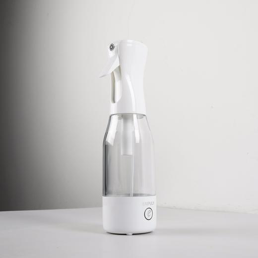价值2000+ 出口订单！黑科技！便携式消毒水生成器随身自制液喷雾机家用 空气杀菌 随手一喷 即可消毒 杀菌率达99.9% 可任意喷洒在衣物/美妆用品/家具橱柜/宠物用品 预售 商品图4