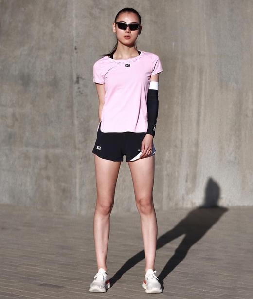 身体智慧 BODYWIT 赤乌 女款 快干通风窗短袖T恤 商品图4