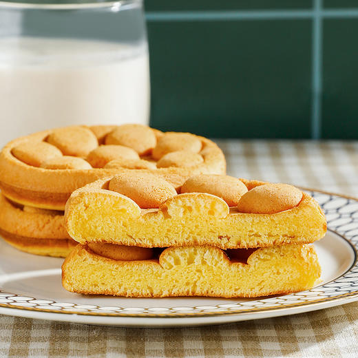 卡尔顿港式鸡蛋仔蛋糕糕点零食营养学生早餐速食面包整箱 港式风情 美味无比 外形Q萌 奶香浓郁 商品图5