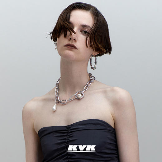 KVK珍珠项链女锁骨链2021年新款小众设计感高级感链子冷淡风饰品 商品图1