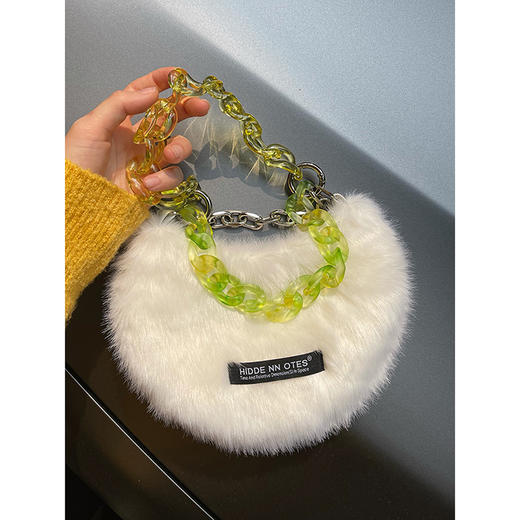 HIDDENNOTES l 千禧辣妹设计感链条单肩黑白腋下半月包小众腋下包 商品图1