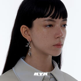 KVK几何水晶耳环2021年新款潮高级感耳饰长款饰品冷淡风原创耳坠