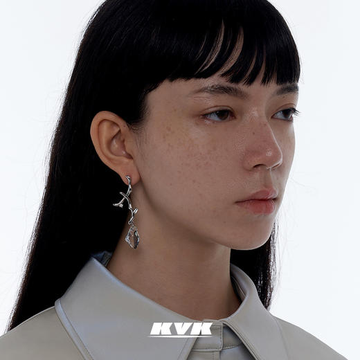 KVK几何水晶耳环2021年新款潮高级感耳饰长款饰品冷淡风原创耳坠 商品图0