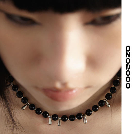 QZC2000 朋克暗黑风梦幻珍珠铆钉吊坠串珠磁铁吸扣项链男女同款 商品图2