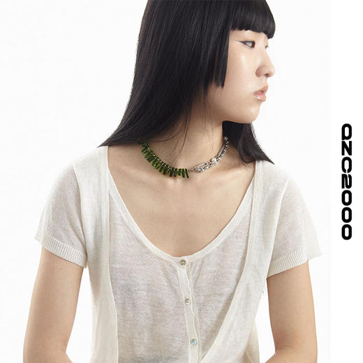 QZC2000 时装亚克力叶子拼接珍珠镶钻珠铁链磁铁吸扣项链男女饰品 商品图2