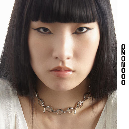 QZC2000 铆钉吊坠镜面环扣金属项链 男女同款百搭饰品 商品图3