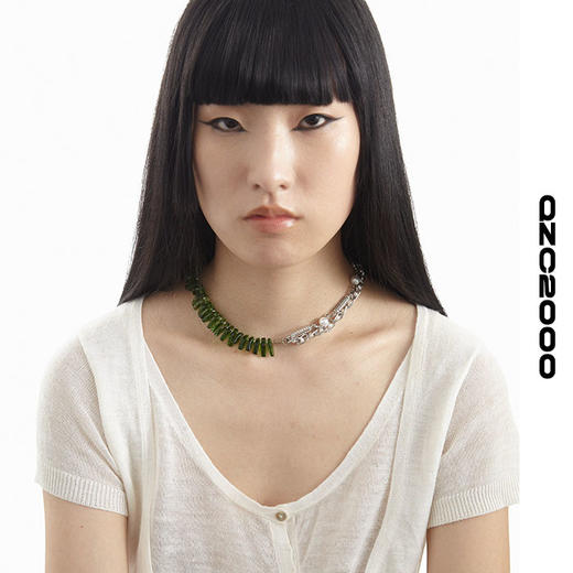 QZC2000 时装亚克力叶子拼接珍珠镶钻珠铁链磁铁吸扣项链男女饰品 商品图4