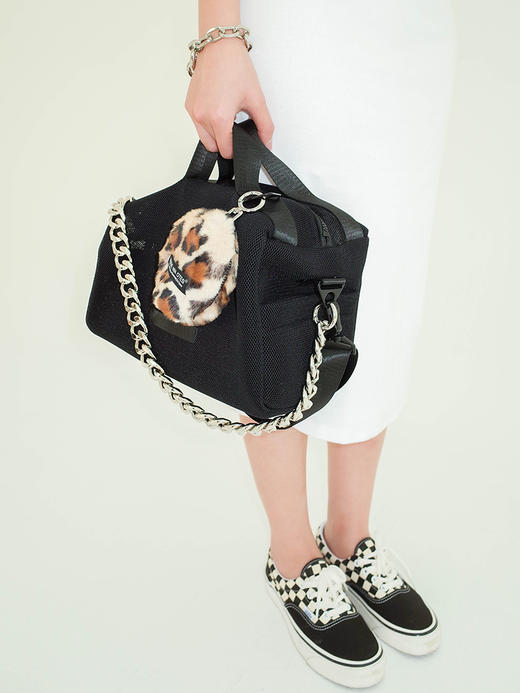 HIDDENNOTES l 2021夏季新款斜挎包轻便透气网格健身包平板电脑包 商品图3