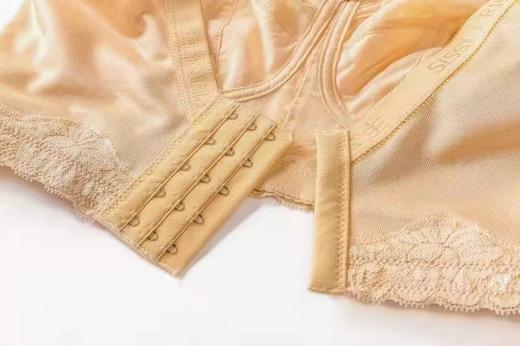 超级大胸显小   上半身胖显瘦10斤    深V无钢圈调整型文胸 商品图2