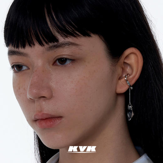 KVK耳环2021年新款潮冷淡风法式耳挂耳夹无耳洞女高级感水晶耳饰 商品图1