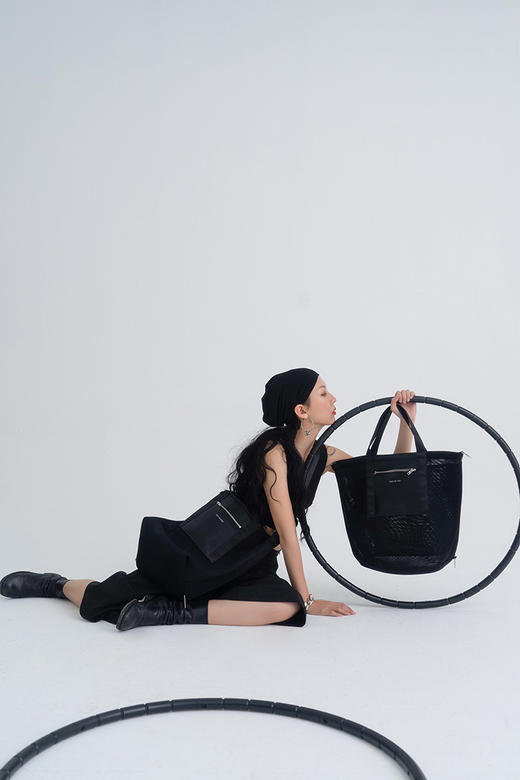 〖HIDDE NN OTES〗原创多功能包包 网格背包斜挎单肩大包双肩包 商品图1