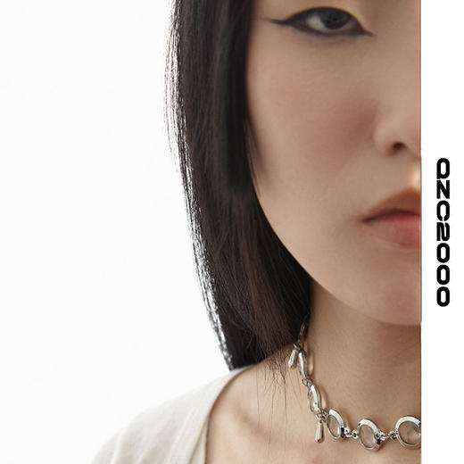 QZC2000 铆钉吊坠镜面环扣金属项链 男女同款百搭饰品 商品图2