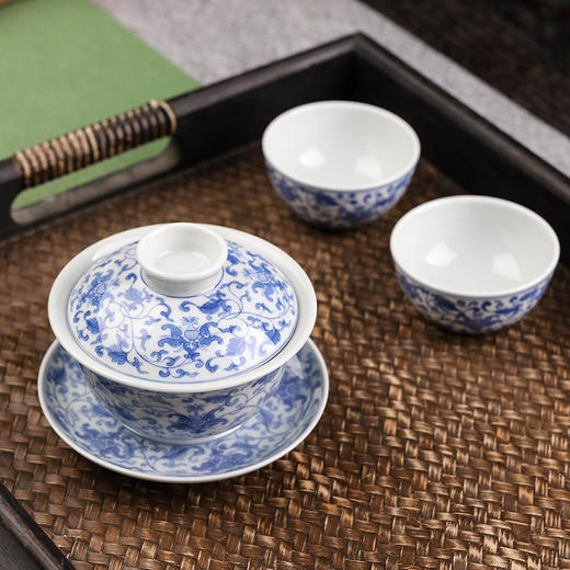 青花缠枝宝相花纹6头茶具 商品图3