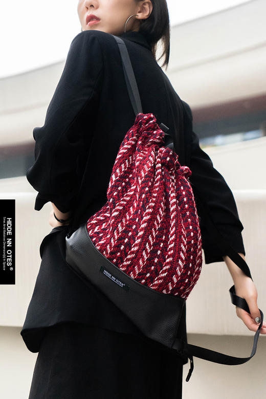 〖HIDDE NN OTES〗原创抽绳束口袋 呢子pu拼接单双肩可用背包 商品图2