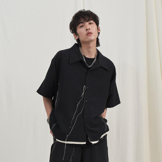 PCLP(PERCLIPS) 毛边破坏短袖衬衫国潮牌黑色休闲夏季半袖衬衣男 商品图2