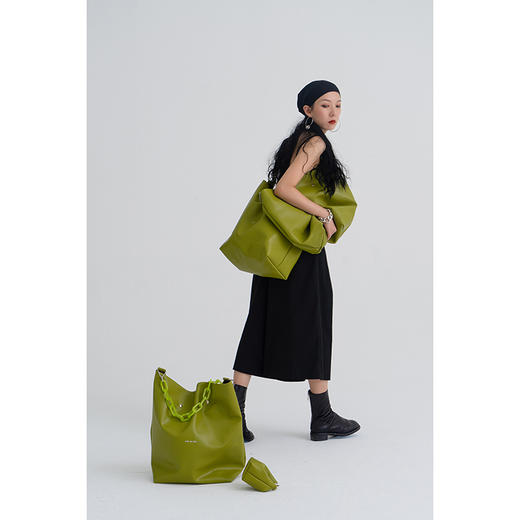 〖HIDDE NN OTES〗原创托特包 仿羊皮大容量牛油果链条斜挎单肩包 商品图0