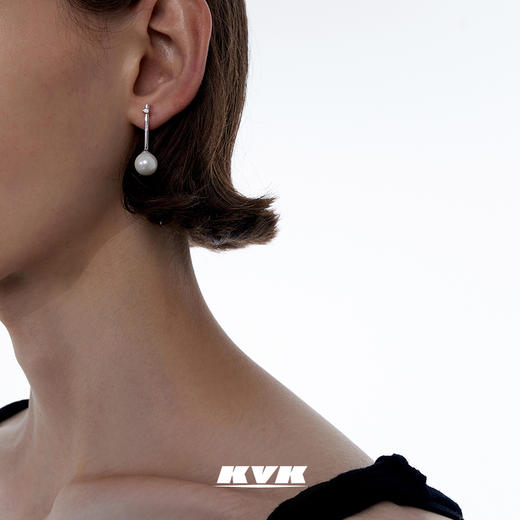 KVK珍珠耳环2021年新款潮气质简约防过敏耳钉女时尚耳针网红耳坠 商品图1