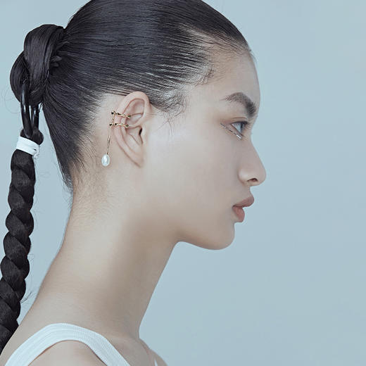 KVK耳环2021年新款潮耳夹无耳洞女高级感耳骨夹时尚饰品复古耳饰 商品图2