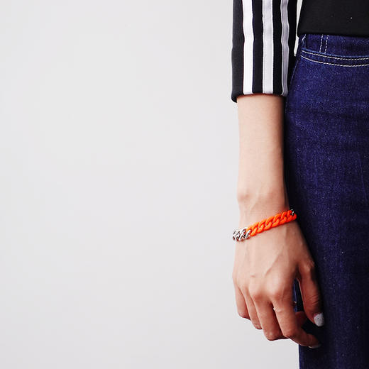 made by dizon 彩色古巴情侣手链套装 夜光荧光色送礼钛钢古巴链 商品图3