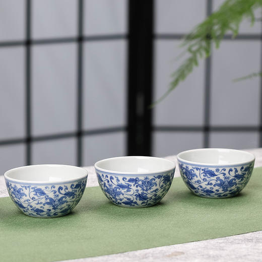 青花缠枝宝相花纹6头茶具 商品图4