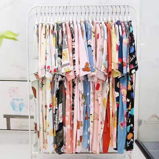 【19.9元/件】蓝逸馨特价条宽松睡裙（1211517） 商品图0